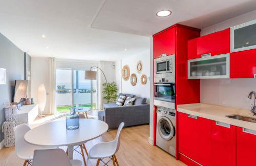 Apartamento Pura Vida! Vistas al mar, playa a 5 min. Terraza, WiFi y A/A. - Foto 17