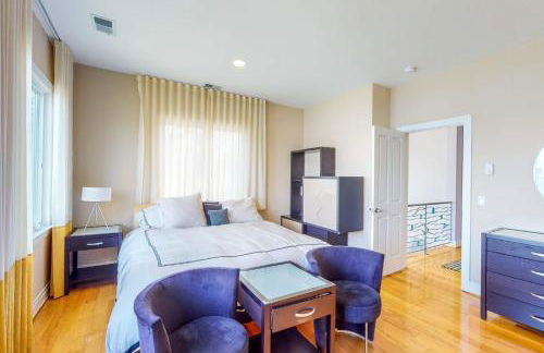 Deck and Private Dock! Winchester Creek Estate - Foto 19