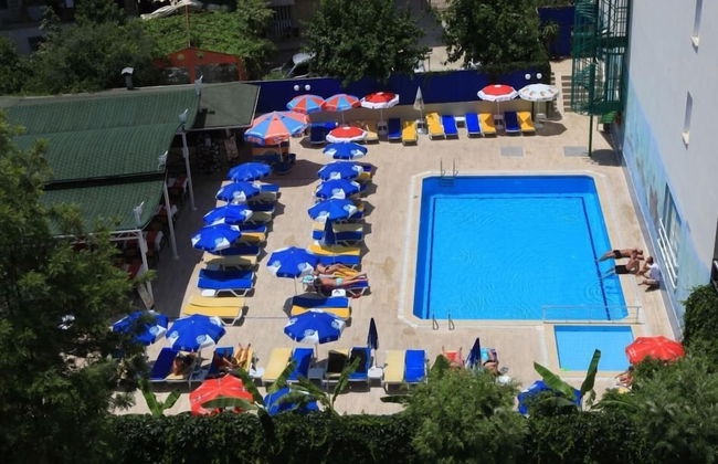 Narcis Apart Hotel - Photo 29