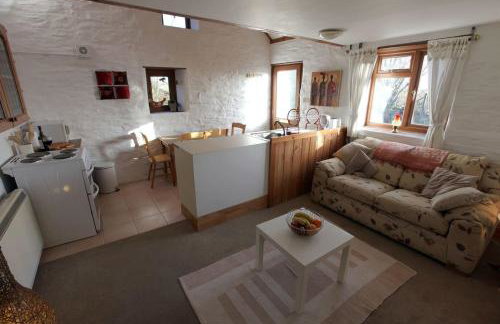 Inviting 2-bed Cottage in Newcastle Emlyn - Foto 18