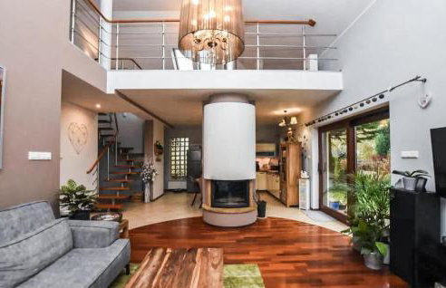 Five Bedroom Cozy Home In Jerzykowo - Foto 2