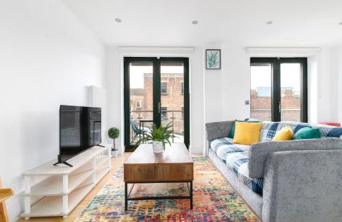 2 Bedroom, 2 Bathroom Apartment with Balcony in Hoxton Shoreditch, Sleeps 6 - Foto 2