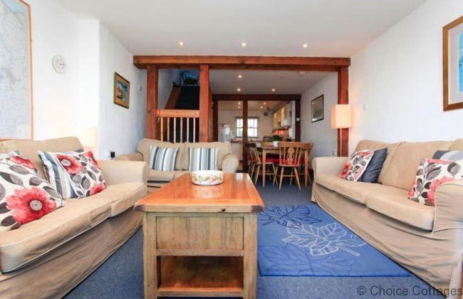 Appledore Yardarm 4 Bedrooms - Photo 11