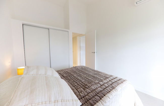 Air-conditioned Apartment Near Beach - Photo 2