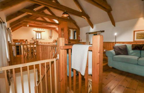 Coombe Barn - Photo 9