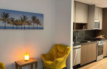 Bright, Modern Studio in White Plans - Foto 25