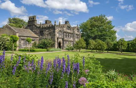 Canalside walks Riddlesden Local to Skipton Ilkley Haworth & Keighley Worth Valley Railway - Foto 45