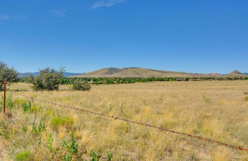 Hot Tub and Fire Pit Prescott Valley Retreat! - Foto 26