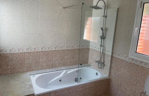 Villa for 2 families - Photo 30