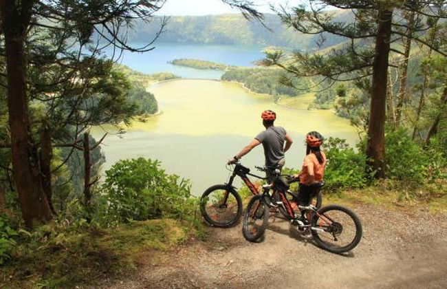Sete Cidades Bike Tour - Photo 1