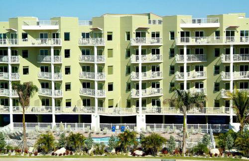 Crystal Palms Beach Resort - Photo 36