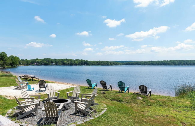 The Lake Life by Avantstay Lakefront + View + Hot Tub - Foto 2