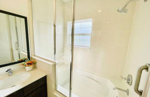 AMAZING vacation house .Mins to Disney Regal oasks - Foto 17