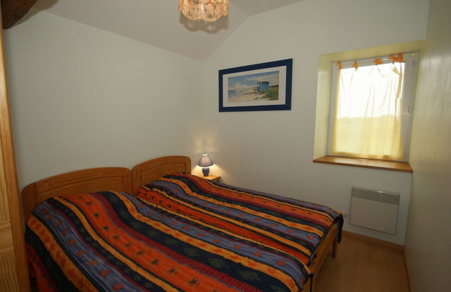 Spacious Holiday Home in Besse With Swimming Pool - Foto 5