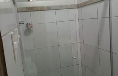 Casa Inteira Perto de tudo com 3Quartos 1Suíte Wifi Rápida e Garagem Privativa - Foto 41