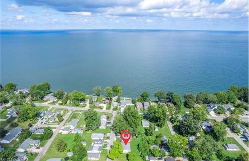 Lake Erie Breeze 3BR home base, 30 min to Cedar Point Island Ferries - Foto 2