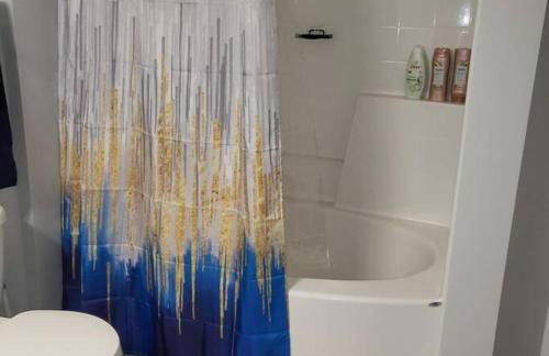 Stylish and Spacious, close to the Hospital. - Foto 17