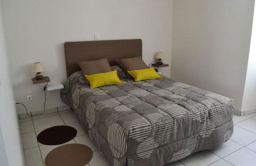 maison de vacances Nébouzat - Foto 4