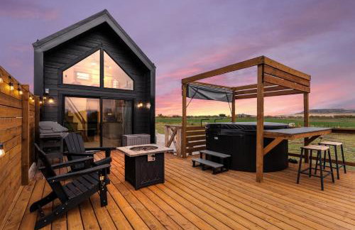 Modern Tiny Cabin, with Hot tub in Choteau MT - Foto 2