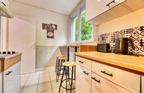 Appartement familial et cozy - Wifi - Espace Travail- Parking - Foto 8