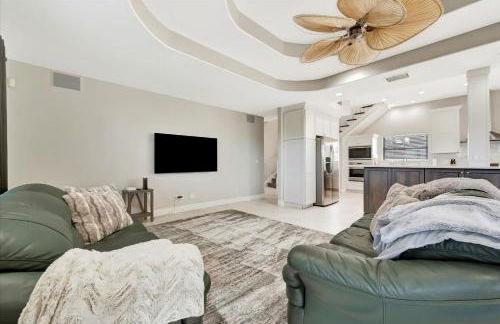 6B Waterfront Game Room Pool Hot Tub Dock - Foto 30