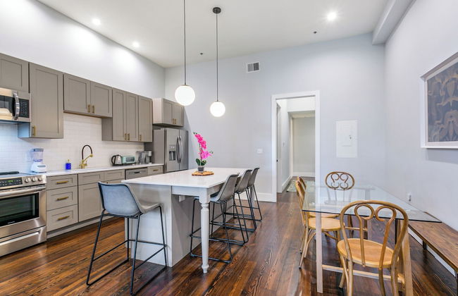 The Irish House - Photo 24