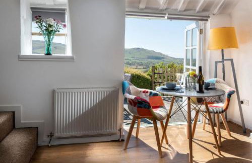 Cozy Log Burner Cottage & On-Site Dog Field - Foto 17