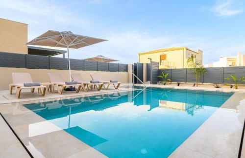 Petrus Luxury Villas in Old Hersonissos - 3 Bedrooms & 3 Bathrooms - Foto 50