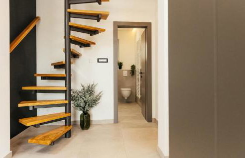 Amazing Home In Gornji Prolosac - Foto 14