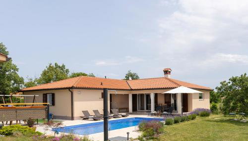 Luka's house - Photo 4