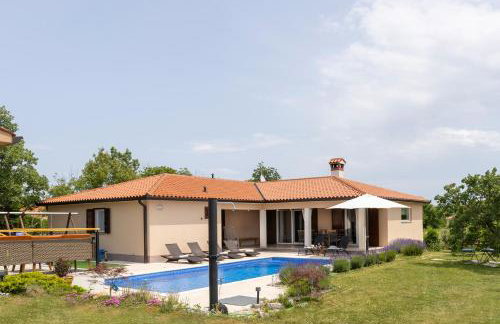 Luka's house - Photo 4