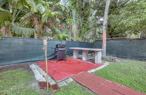 4 Mi to Beach Hollywood Home with Patios! - Foto 2