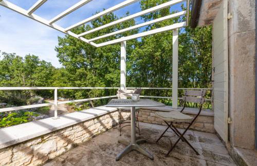 Beautiful restored farmhouse with private pool and gardens - Foto 21