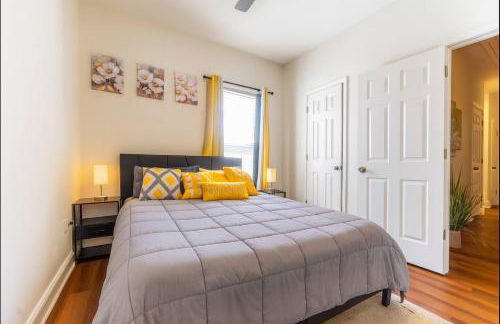 Modern 5BR with Full Kitchen, Game Room, Fenced Yard and BBQ Grill - Foto 5