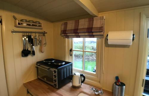 The Hawthorn Shepherds Hut - Photo 11