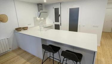 Denia, apartamento a estrenar con jardín privado, piscina y vistas al mar - Photo 5