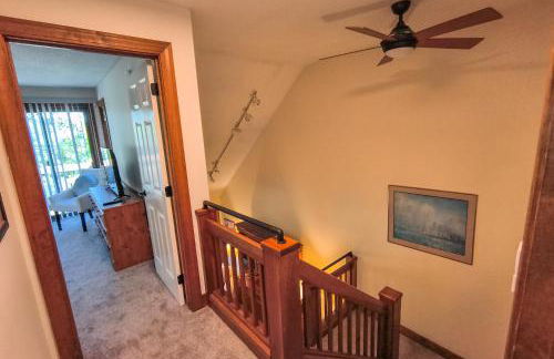 Saltbox 12F - Photo 40