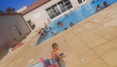 Mini villa villa Gallargues le Montueux jardinet / piscine partagée - Photo 3