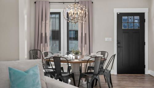 Views! Dock, Water, Game Room, Kids Room! - Foto 4