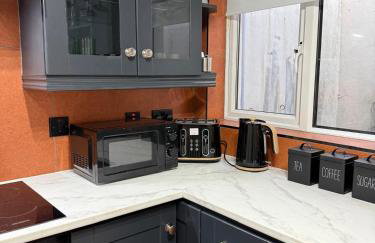 Derry City Centre Townhouse - Foto 7