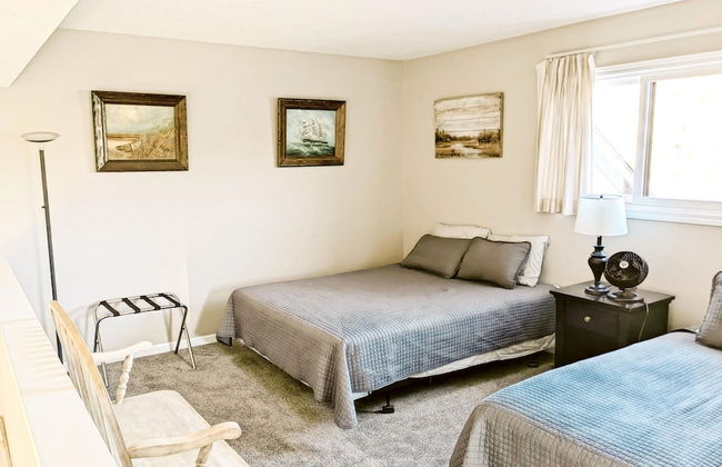 2 Br 2 b Condo at Unv of Notre Dame Short and Long Term Stays Welcome ND Football A5 - Foto 12