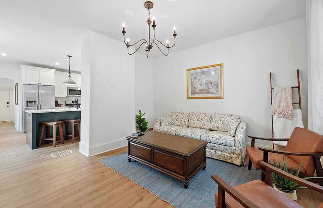 Morrill Modern Retreat Desirable Marion Village! - Foto 13