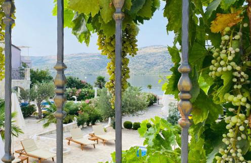 Villa Ludilo mit 4 Apartments in Poljica - Marina bei Trogir Split - Photo 19