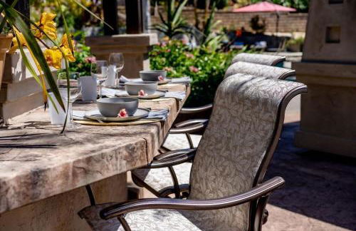 Resort style back yard heated pool and spa - Foto 55