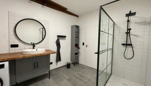 stilvolle, zentrale Ferienwohnung Bocksbruecke mit Parkplatz - Foto 4