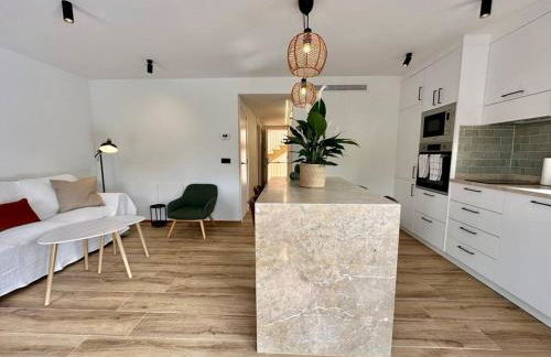 Apartamento Moderno con gran terraza" GREGAL" - Foto 4