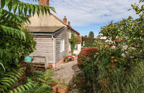 Little Orchard - Photo 39