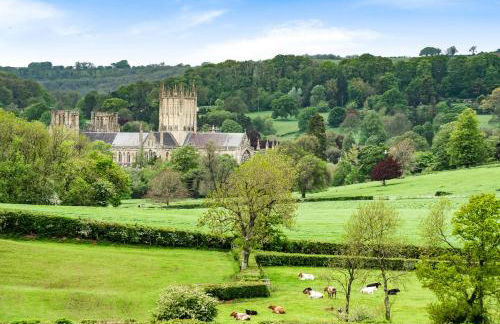 Dulcote Gem 3 Bed 3 Bath Parking & Cathedral Views - Photo 19