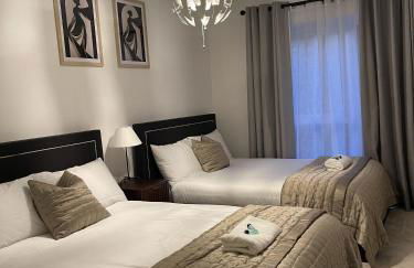 The Crimsons, with free parking, Harlow - Foto 12