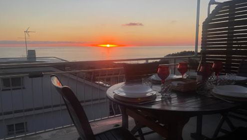 Attico con terrazza fronte mare a Cavi di Lavagna - Foto 1